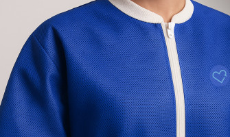 Nuevo Diseño Bata Bacteriología Desechable SS 60g Azul Rey